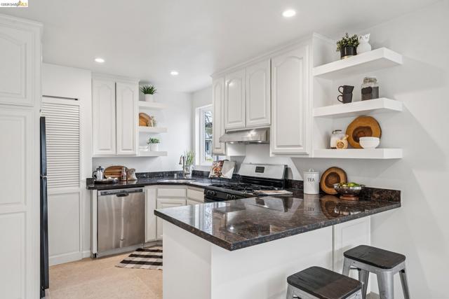 Image 19 of 45 For 1009 Everett