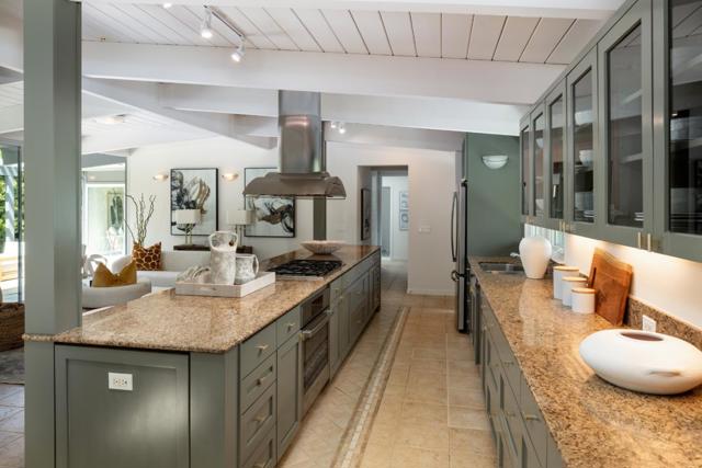 801 Talisman Drive, Palo Alto CA: https://media.crmls.org/mediaz/8fecea33-5d12-4dca-8ce1-90452cefbedf.jpg