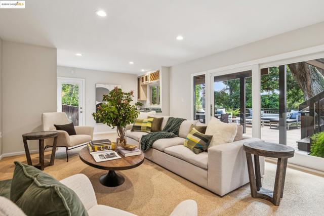 Image 39 of 53 For 1297 Sunnyhills Rd