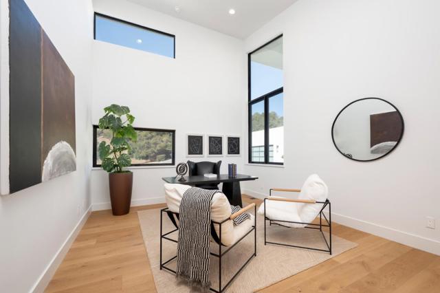 45 Calaveras Court, Hillsborough CA: https://media.crmls.org/mediaz/8fefeaed-e13a-4914-a54f-2daccb3196ac.jpg