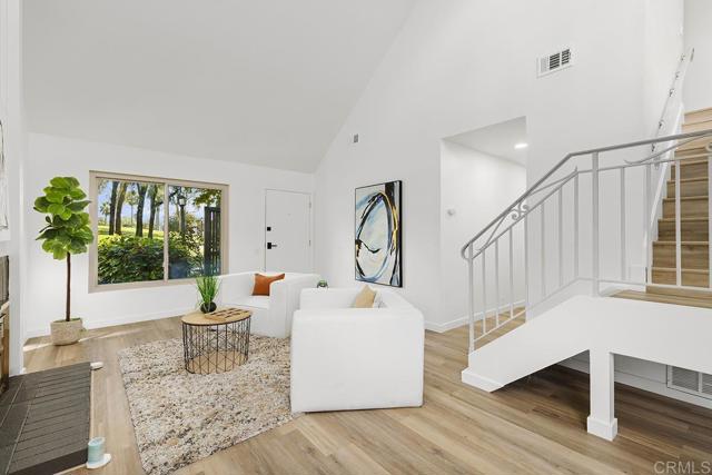 Detail Gallery Image 7 of 48 For 10573 Caminito Flores, San Diego,  CA 92126 - 3 Beds | 2 Baths