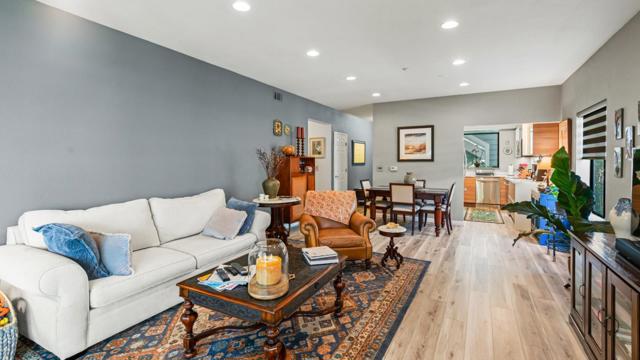 2600 Oak Road, Walnut Creek CA: https://media.crmls.org/mediaz/8ff17da9-24e4-40d7-a722-1700676a9882.jpg