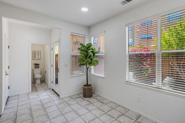 103 Whits Road, Mountain View CA: https://media.crmls.org/mediaz/8ff20885-1faa-4814-9129-cd0f9c23636b.jpg