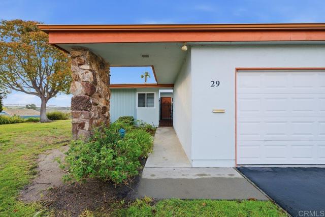 Detail Gallery Image 32 of 34 For 3808 Vista Campana #29,  Oceanside,  CA 92057 - 2 Beds | 2 Baths