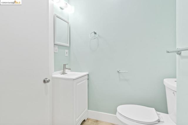 Image 17 of 28 For 680 14th St  