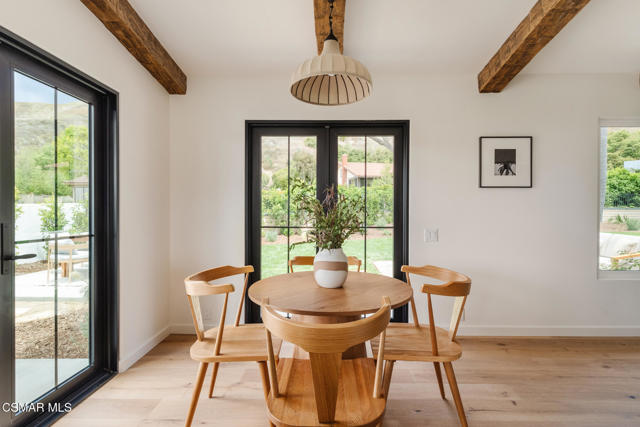 1207 Westridge Drive, Ventura CA: https://media.crmls.org/mediaz/8ff4d015-4f68-4121-9bc8-8944da538562.jpg