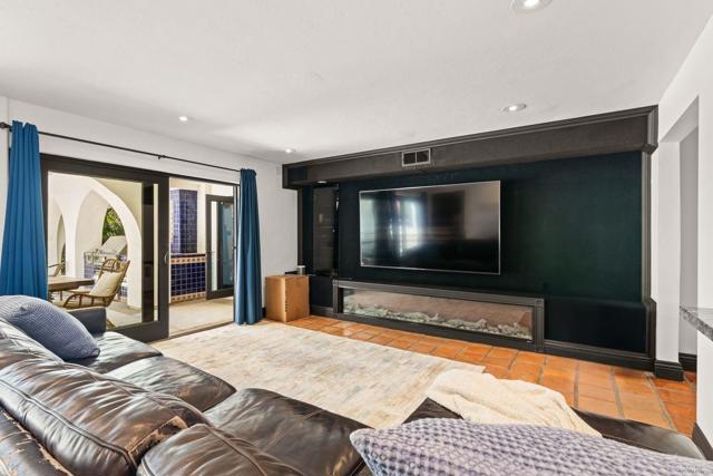 Detail Gallery Image 26 of 38 For 2154 Ranch View Terrace, Encinitas,  CA 92024 - 5 Beds | 4/2 Baths