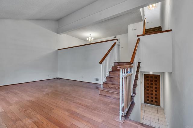 Detail Gallery Image 7 of 38 For 2211 Calle Jalapa #109,  West Covina,  CA 91792 - 3 Beds | 3 Baths