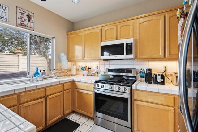 18177 Stonegate Court, Salinas CA: https://media.crmls.org/mediaz/8ff6a64e-fae1-45d8-9a79-30e2f8f113c3.jpg