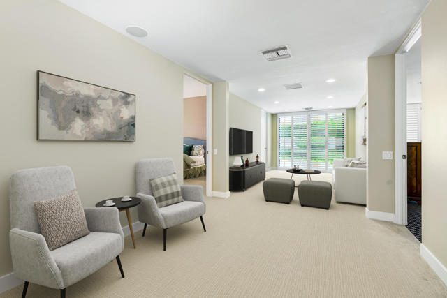 66 Dartmouth Drive, Rancho Mirage CA: https://media.crmls.org/mediaz/8ff6ab5e-80b0-4948-914c-c61db72af810.jpg
