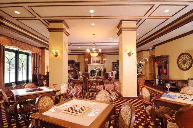 10 Crystal Springs Road, San Mateo CA: https://media.crmls.org/mediaz/8ff723e4-27fe-42b0-b313-e721909f5424.jpg