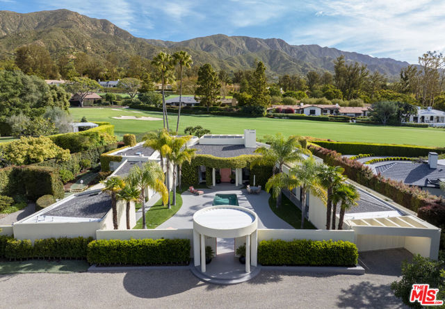 526 Crocker Sperry Drive, Montecito CA: https://media.crmls.org/mediaz/8ff8a4c5-9272-4f48-90ff-42119be6344d.jpg