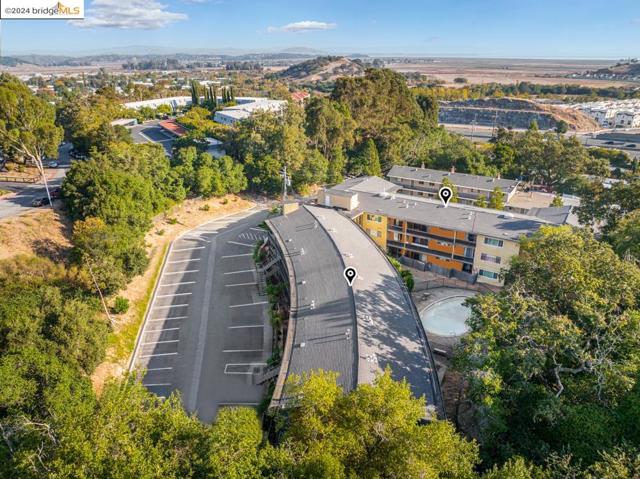 Image 6 of 26 For 195 Los Robles