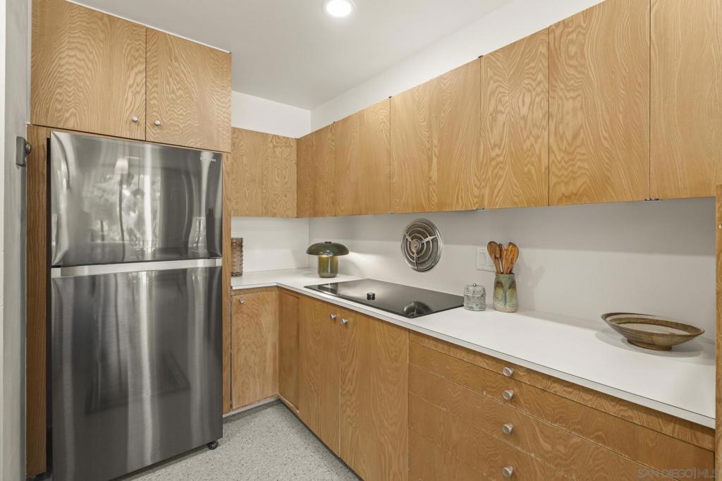 3200 6th Ave - photo 18