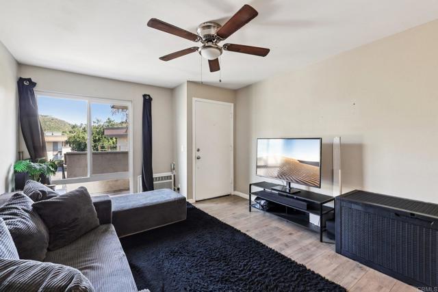 Detail Gallery Image 4 of 30 For 745 E Bradley Ave #54,  El Cajon,  CA 92021 - 1 Beds | 1 Baths