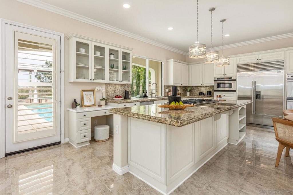 MLS #250041495SD image #12