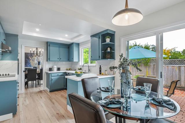 239 Segre Place, Santa Cruz CA: https://media.crmls.org/mediaz/8ffd0cf0-492e-4e59-8ea2-13269ff4c41d.jpg