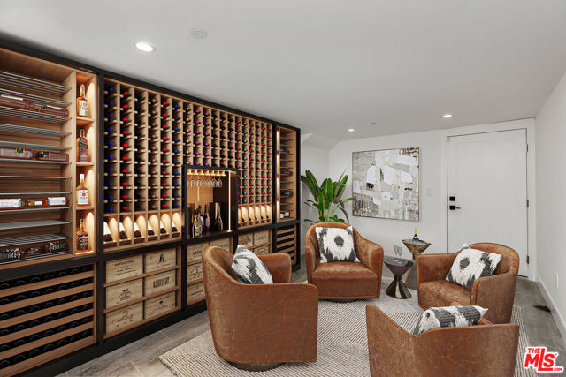 6888 Alta Vista Drive, Rancho Palos Verdes CA: https://media.crmls.org/mediaz/8ffd26dc-fe87-459e-bb1c-57d71bebfc03.jpg
