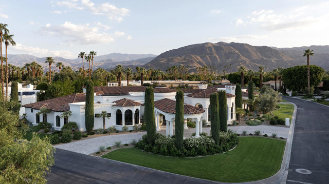 40440 Morningstar Road, Rancho Mirage CA: https://media.crmls.org/mediaz/8ffeed59-b740-4821-bca2-1f8e146ded6a.jpg