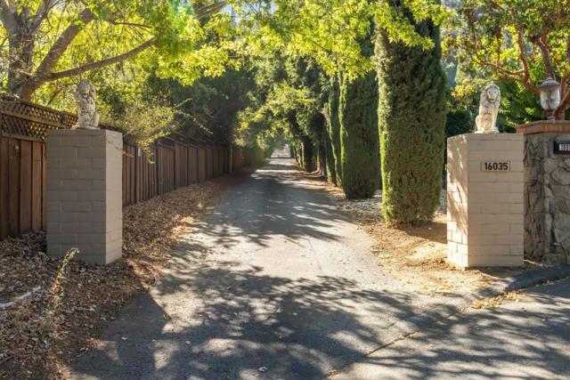 16035 Oak Glen Avenue, Morgan Hill CA: https://media.crmls.org/mediaz/9000e11a-3a34-4689-835c-34237efea8c0.jpg