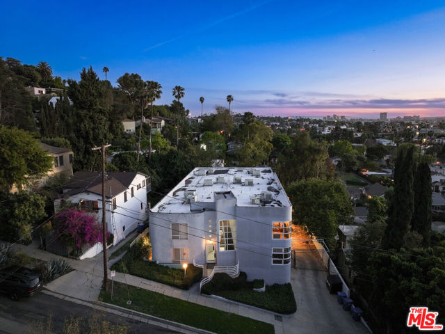  Income Home for Sale in Los Angeles, California