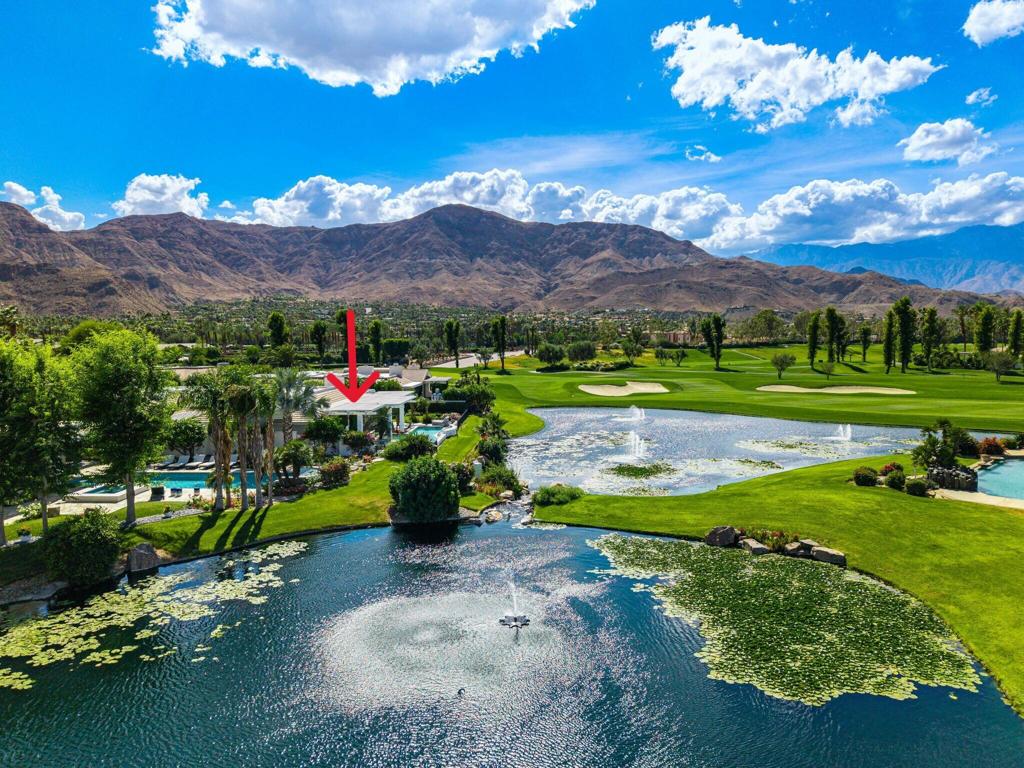 https://media.crmls.org/mediaz/9001fefa-6954-4197-8f6b-514b39920cbb.jpg?preset=X-Large