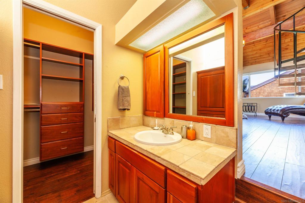 325 Sierra - photo 15