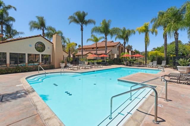 12191 Cuyamaca College Drive, El Cajon CA: https://media.crmls.org/mediaz/9002d2e8-e73a-4357-bb04-74877a7eb65b.jpg