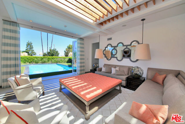 3054 Elvido Drive, Los Angeles CA: https://media.crmls.org/mediaz/90039d02-224a-4199-b1ea-b0112b7c7b6b.jpg