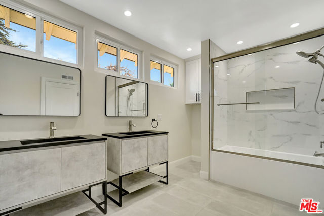 23153 Gonzales Drive, Woodland Hills CA: https://media.crmls.org/mediaz/9004fc95-351f-4137-a43a-42eb5924e61b.jpg