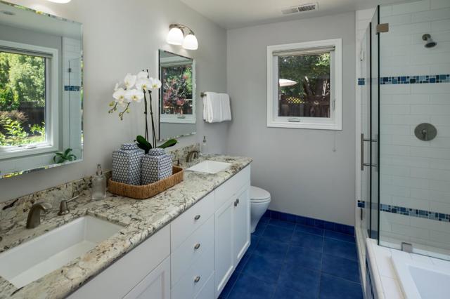 481 San Luis Avenue, Los Altos CA: https://media.crmls.org/mediaz/9005d0c8-4037-41c9-9be3-094cbfd96189.jpg