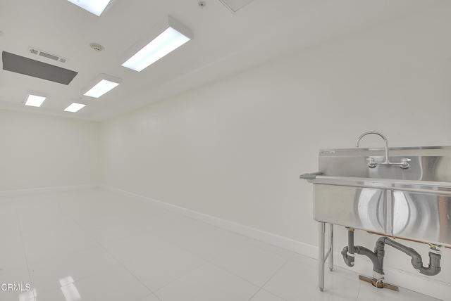 153 S Hudson, Pasadena, California 91101, ,Commercial Lease,For Rent,153 S Hudson,CRP1-21087