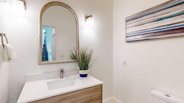 Image 14 of 42 For 1 Clipper Hill