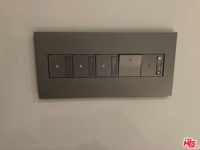 1625 18th Street, Manhattan Beach, California 90266, 4 Bedrooms Bedrooms, ,5 BathroomsBathrooms,Residential,For Sale,18th,26655945