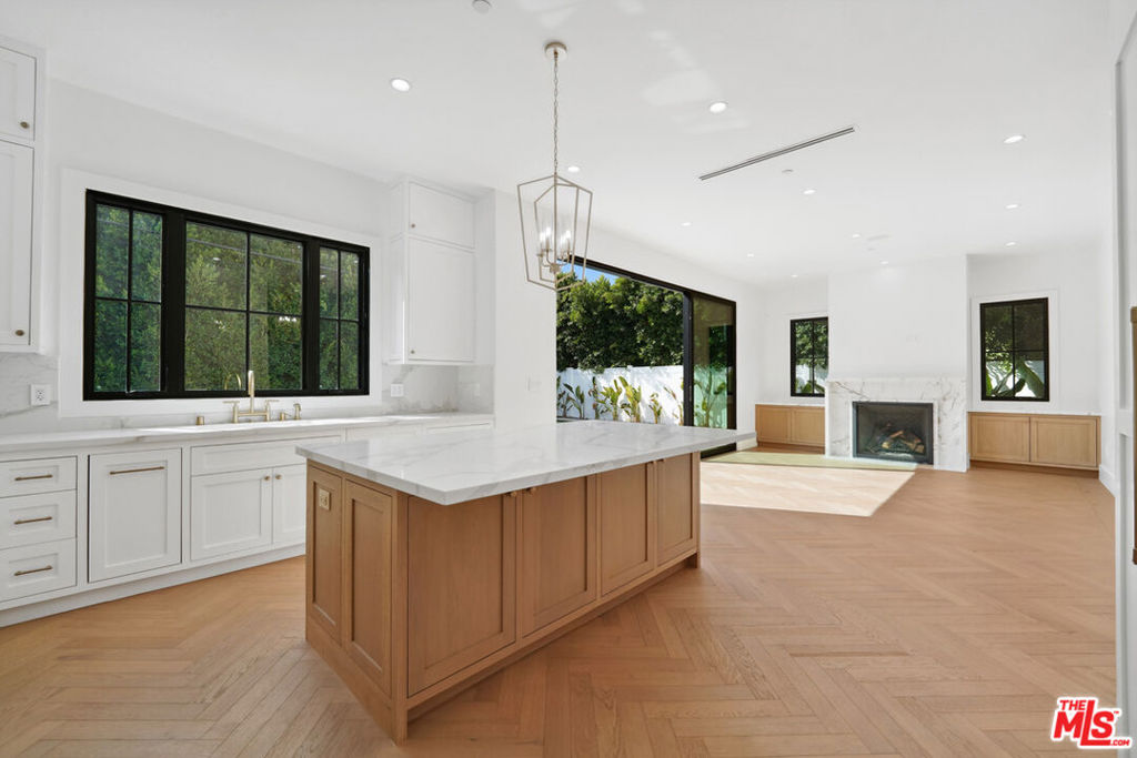 MLS #25616539 image #15