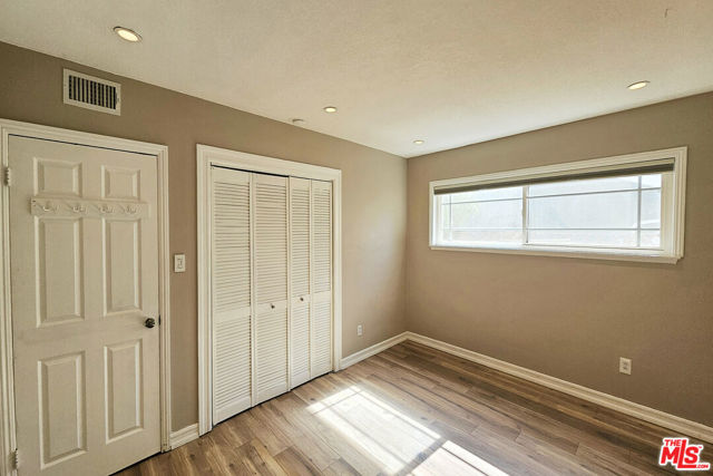 22957 Stagg Street, West Hills CA: https://media.crmls.org/mediaz/90085fbb-68c1-4364-a4ad-ecf3f1b1ab7f.jpg