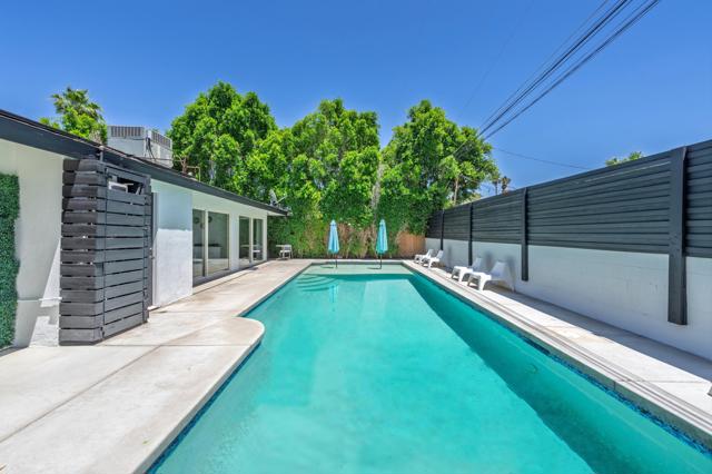 74135 Candlewood Street, Palm Desert CA: https://media.crmls.org/mediaz/9009c655-7d16-4ae4-af8f-e16a706d96ee.jpg