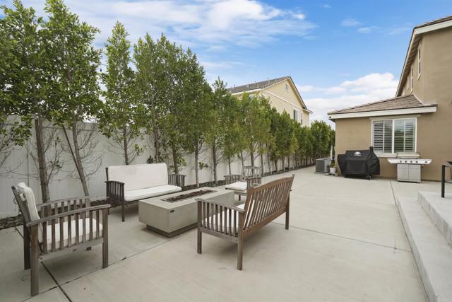 48 Clearwood Street, Fillmore CA: https://media.crmls.org/mediaz/900ba755-6d4a-49c6-9d1e-b94ed5668b1a.jpg