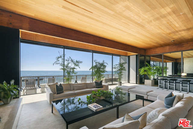 25002 Malibu Road photo 8