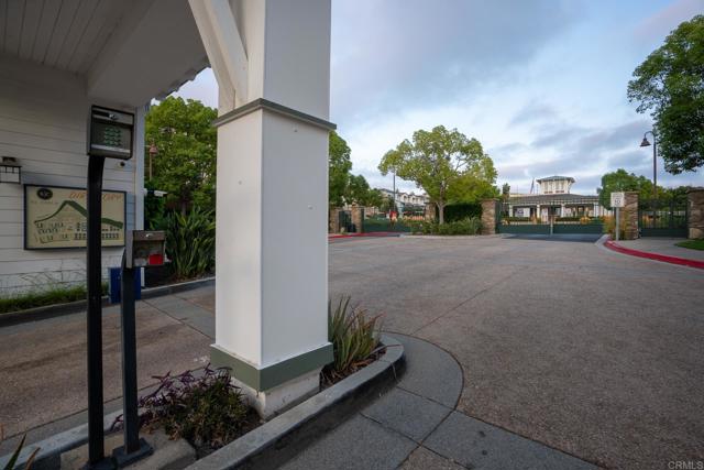 4336 Harbor Way, Oceanside CA: https://media.crmls.org/mediaz/900d0cf6-e6d6-4271-a988-717a1e287f9c.jpg