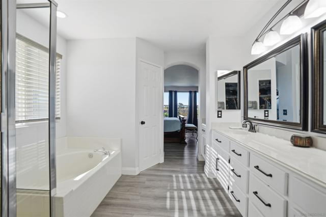 1332 Carneros Valley st, Chula Vista CA: https://media.crmls.org/mediaz/900d3ef3-0155-4a78-b921-a4d3e6e49075.jpg