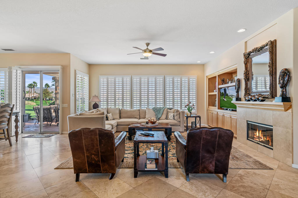 MLS #219138519DA image #9