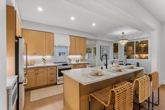 12257 Avenida Consentido, San Diego CA: https://media.crmls.org/mediaz/900dc47b-c335-4e97-a6f6-2585cea1debc.jpg
