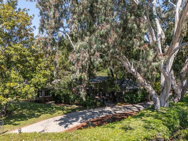700 Laurelwood Drive, San Mateo CA: https://media.crmls.org/mediaz/900ef72c-f5c2-471f-a32c-5963881da503.jpg