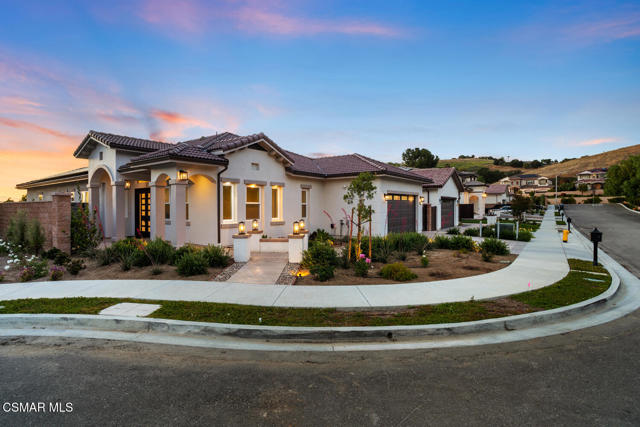 Photo of 327 Toyon Court Court, Thousand Oaks, CA 91362