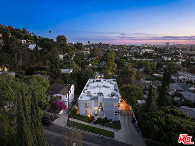  Income Home for Sale in Los Angeles, California
