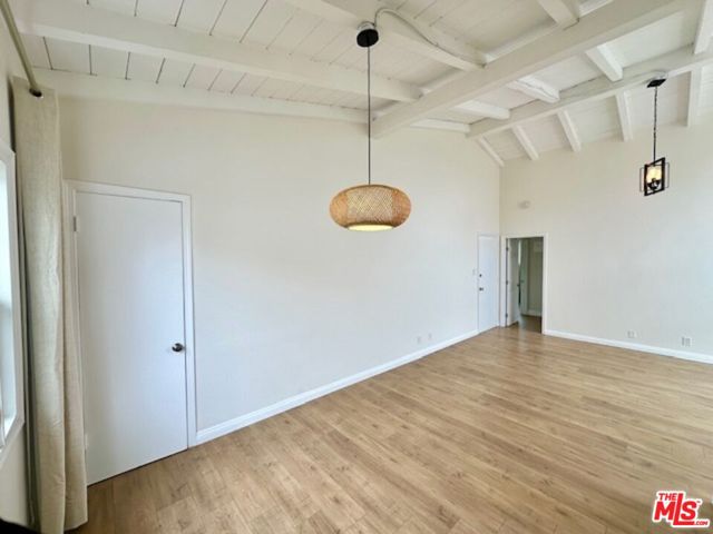 1114 S Sherbourne Drive, Los Angeles CA: https://media.crmls.org/mediaz/901346f4-18cb-4015-aaa2-b7d8f8c69396.jpg