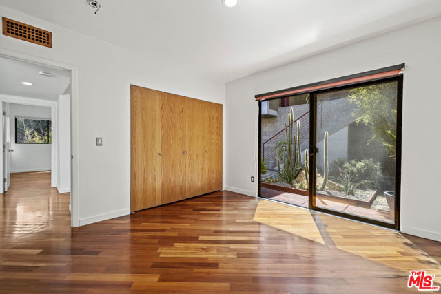 2222 Bancroft Avenue, Los Angeles CA: https://media.crmls.org/mediaz/90134af8-fda7-4e55-9b3f-d060ce480dea.jpg