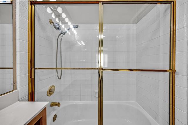 3769 Crow Canyon Rd, San Ramon CA: https://media.crmls.org/mediaz/9013f45b-9919-4c68-b9cb-133a6534fd7f.jpg