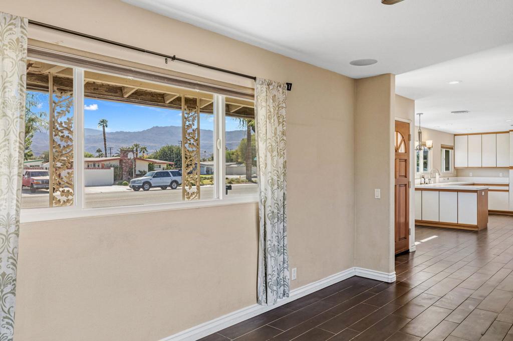 MLS #219137219DA image #7